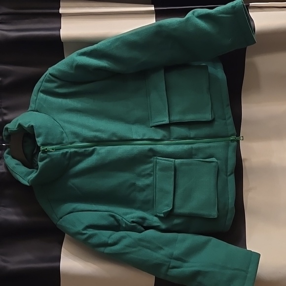Cropped Puffer Coat - Picture 1 of 3